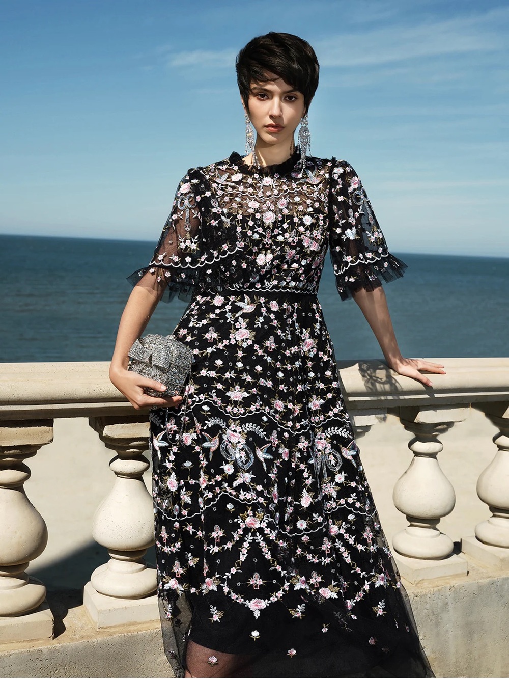 Rich Radi Q’S Black Floral Embroidered Lace Midi Dress